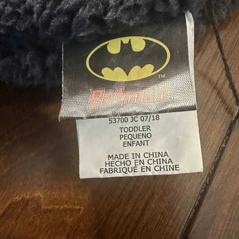 Kids Batman DC Comics Winter Knit Snow Hat Pom Tassel Toboggan Youth